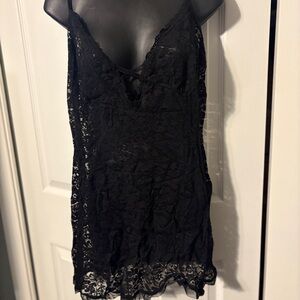 Black Lace Sleeveless Dress